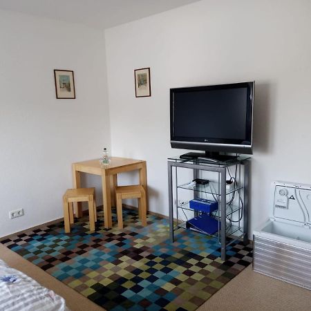 Modernes 21 M² Apartment Modern, Zentral Шортенс Екстериор снимка